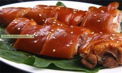 豬蹄的營(yíng)養(yǎng)價(jià)值與功效 豬蹄的食用價(jià)值